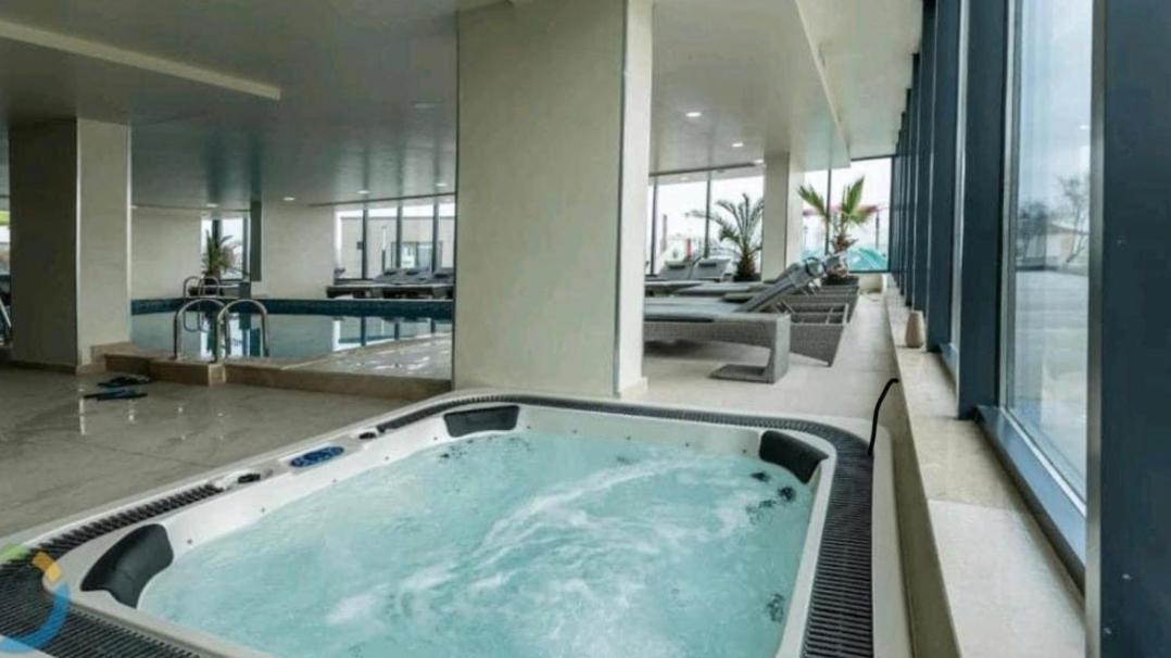 Apartament Rebeca Lux by Alezzi Beach Resort Năvodari Esterno foto