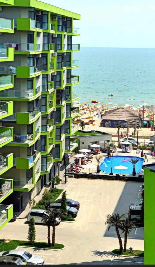 Apartament Rebeca Lux by Alezzi Beach Resort Năvodari Esterno foto