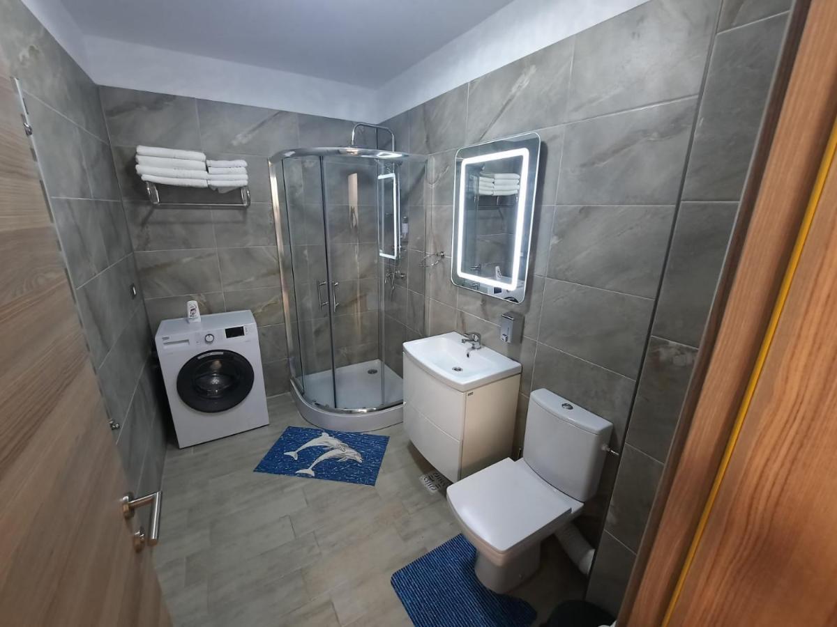 Apartament Rebeca Lux by Alezzi Beach Resort Năvodari Esterno foto