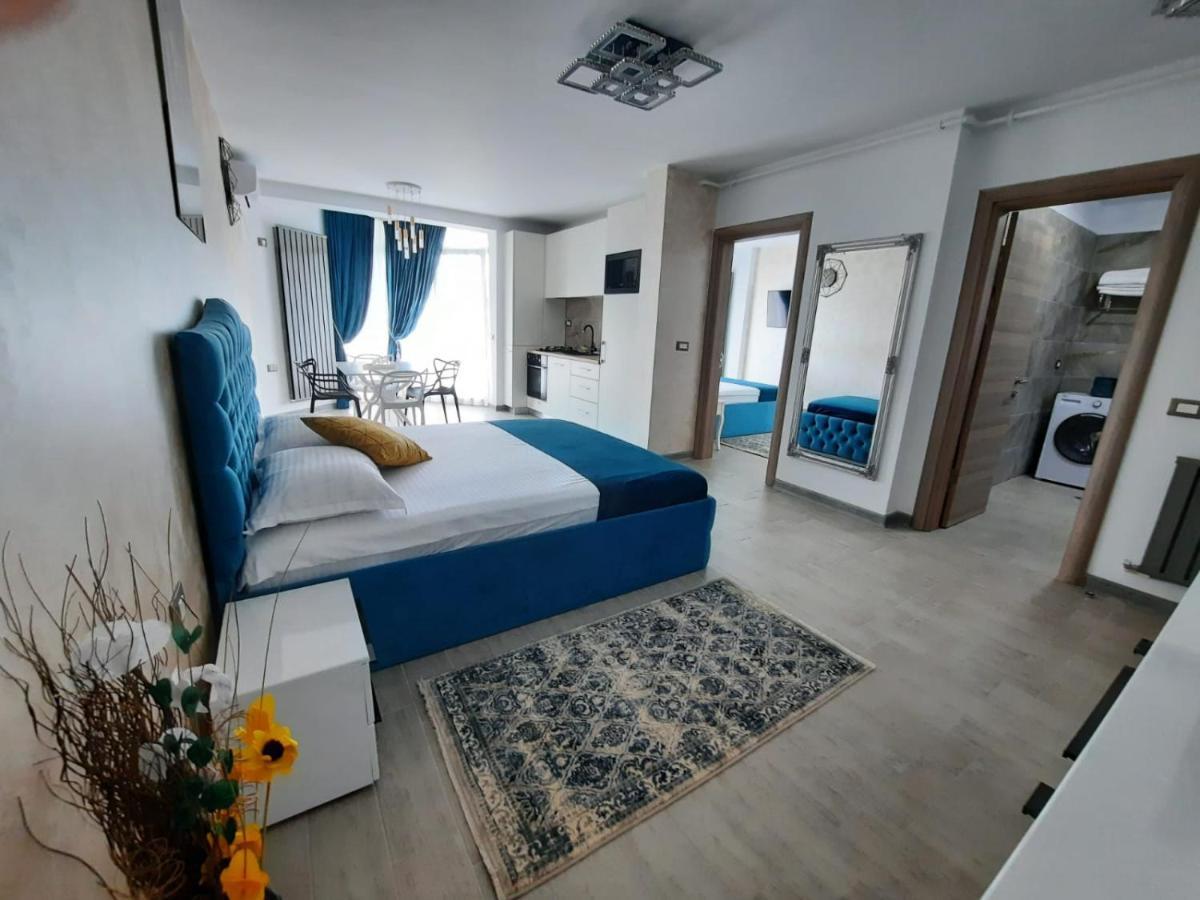 Apartament Rebeca Lux by Alezzi Beach Resort Năvodari Esterno foto